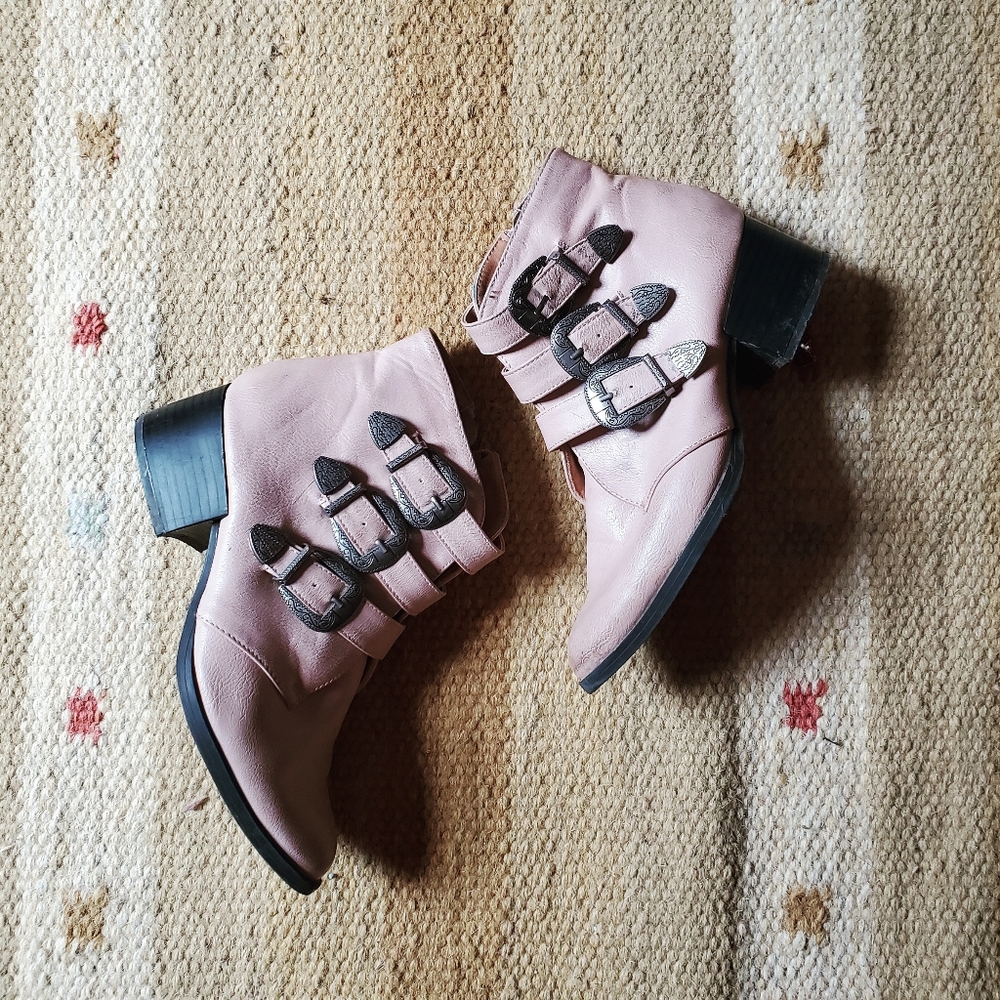 SW Style Blush Booties